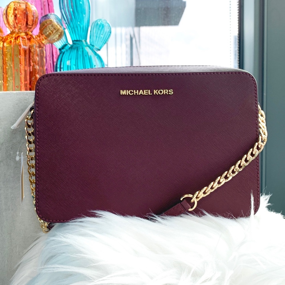 Michael Kors Large Jet Set Merlot Large Crossbody - Picture 1 of 5